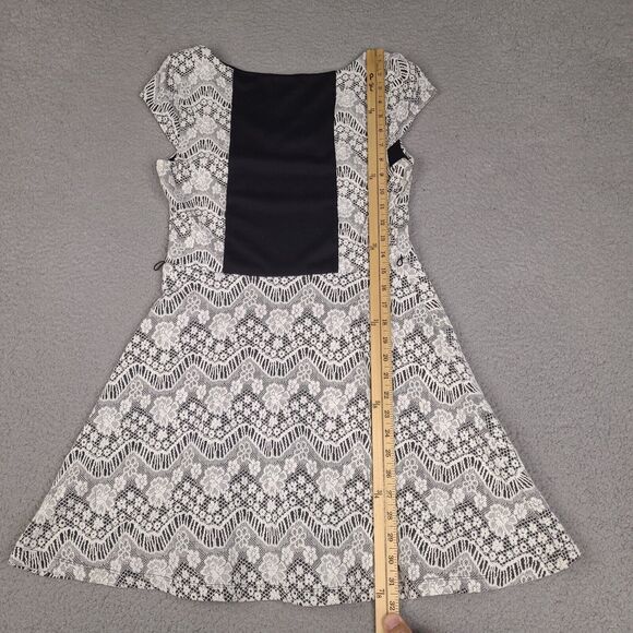 Candies Dress Womens Large White Floral Mini Embroidered‎ Scoop Neck - Picture 14 of 16